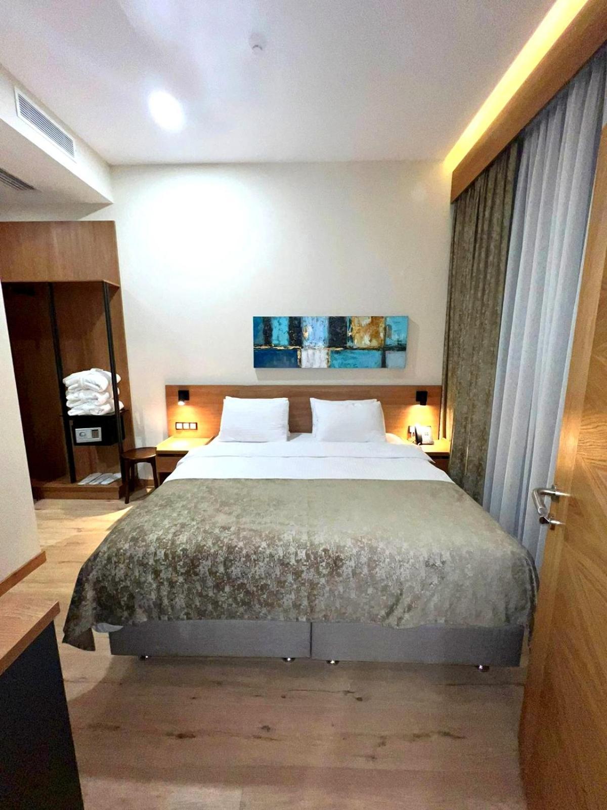 Hotel Banovani 第比利斯 外观 照片